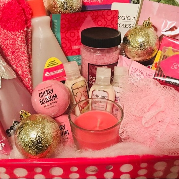 Color coded mystery box 🥳 - Picture 8 of 9